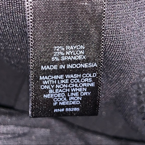 Express Black Soft Pleated Knit Skirt - Picture 4 of 4